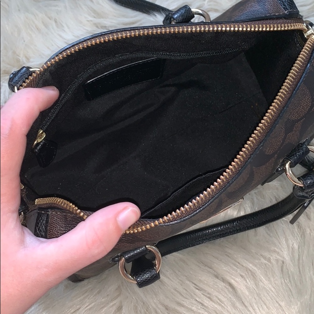 Coach Bag - Picture 5 of 6